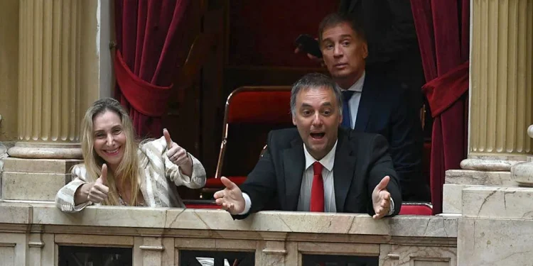 Afuera Adorni..? : Fuertes versiones hablan de Diego Santilli como nuevo jefe de Gabinete