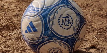 Así es la “Argentum Gambeta”, la nueva pelota que se usará en el fútbol argentino
