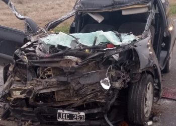Tragedia en la Ruta 228: identificaron al matrimonio que murió tras chocar contra un camión cerca de Tres Arroyos