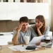 Por la caída de los salarios, los argentinos siguen perdiendo poder adquisitivo tras pagar gastos fijos