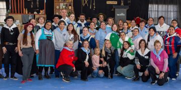 Tornquist celebró el Día de la Independencia con un acto que destacó la fuerza de la comunidad
