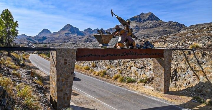 Un histórico pueblo de San Luis tienta a los turistas sorteando oro en vacaciones de invierno