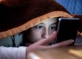 Avanzan las restricciones en el mundo a pantallas y redes sociales: “Es catastrófico”