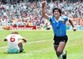 La historia de la camiseta azul con la que Argentina eliminó a Inglaterra en México 86
