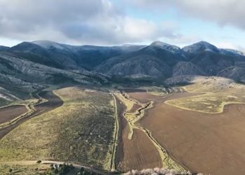 Ola de frío antártico: Las cumbres del Sistema de Ventania se tiñeron de blanco tras una intensa nevada
