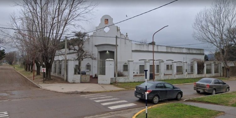 El CENS N° 451 entra en su etapa decisiva: la comunidad votará el nombre institucional entre ocho propuestas presentadas