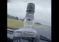 DEMENCIAL: Tomaba whisky al volante y se burló del «Si nos matamos, nos matamos” en la Ruta 2
