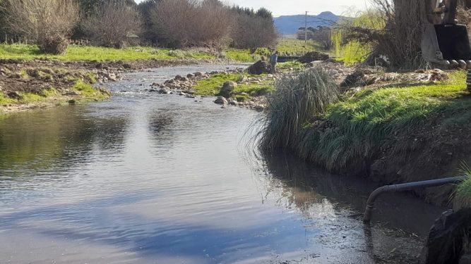 Provincia avanza con el saneamiento del Arroyo San Bernardo en Sierra de la Ventana