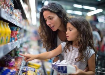 La Canasta de Crianza subió en agosto: criar a un hijo de hasta 12 años cuesta hasta $713.070 al mes