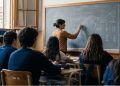 Pruebas PISA: Argentina cayó en lectura, matemática y ciencias y tuvo sus peores resultados desde 2006