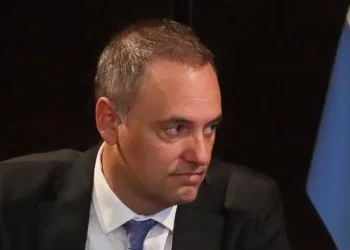 Enriquecimiento ilícito: el fiscal pidió levantar el secreto fiscal de Adorni y verificar sus billeteras de bitcoin