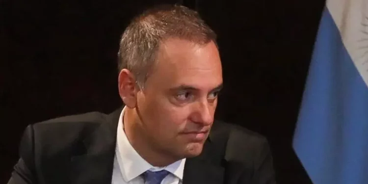 Enriquecimiento ilícito: el fiscal pidió levantar el secreto fiscal de Adorni y verificar sus billeteras de bitcoin