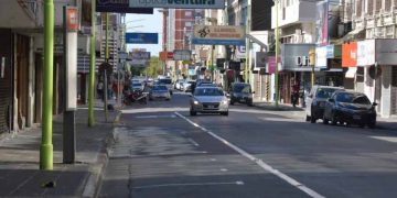 Cierre de comercios por el Día del Empleado de Comercio en Bahía Blanca