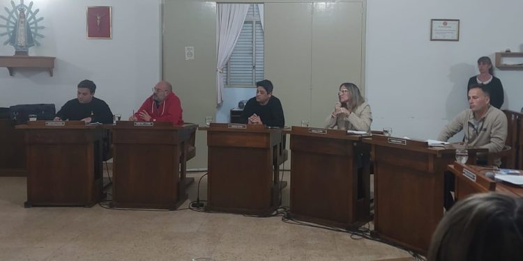 Informe del HCD: Se aprobó la creación de la Zona Residencial Extraurbana Tornquist en una intensa sesión