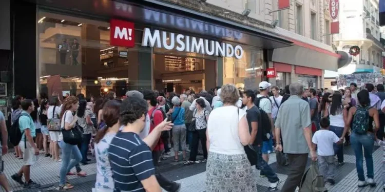 Más de 31 mil empresas cerraron en Argentina desde que Javier Milei llegó al poder