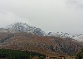 Tal como anticipó Radio Reflejos, la nieve regresó a los cerros a días de la primavera