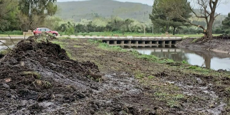 Petitorio por el Arroyo Belisario: Vecinos de Villa Ventana exigen frenar las obras de dragado e intervención del cauce
