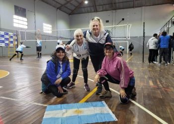 Aída Stancanelli representó a Villa Ventana en el Sudamericano de Newcom en Uruguay e integró la Selección Argentina +75