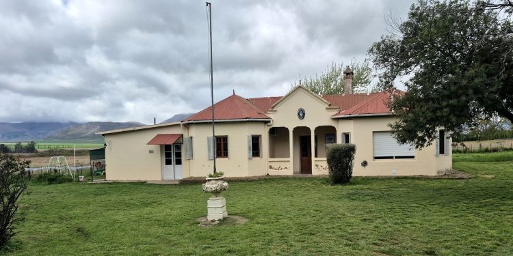 La Escuela Nº 10 y el JIRIMM Nº 2 conmemoraron el Día del Respeto a la Diversidad Cultural