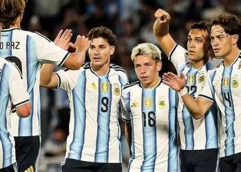 En el inicio de la era post Messi, la Selección Argentina goleó a Bolivia con caras nuevas