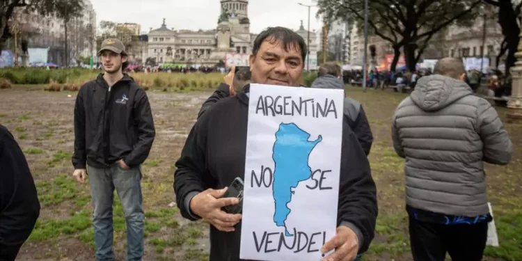 Marcha al Congreso por la educación pública y la soberanía: universidades, sindicatos y organizaciones sociales se movilizan este jueves