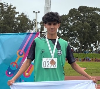 Dante Iparraguirre logró el bronce en los 800 metros y le dio la primera medalla a Tornquist en los Juegos Bonaerenses