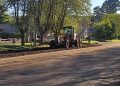 El Municipio de Tornquist puso en marcha la construcción de cordón cuneta en Av. Sarmiento de Sierra de la Ventana