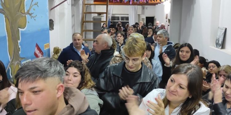 «El pueblo tiene que ir a buscar al pueblo»: Con duras críticas a Javier Milei y en defensa de la gestión municipal, los oradores del PJ de Tornquist reivindicaron la lealtad peronista