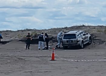 Hallan a un hombre muerto dentro de una camioneta en la zona de médanos de Monte Hermoso